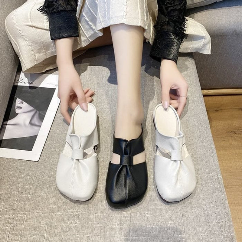 Elegant Cut-out Flat Slippers